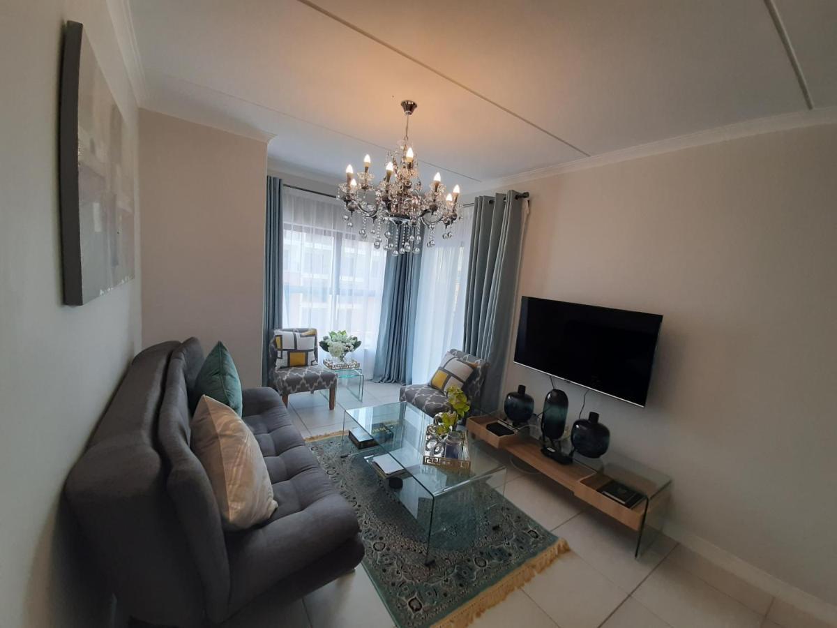 The Blyde Crystal Lagoon Penthouse * Pretoria-Noord