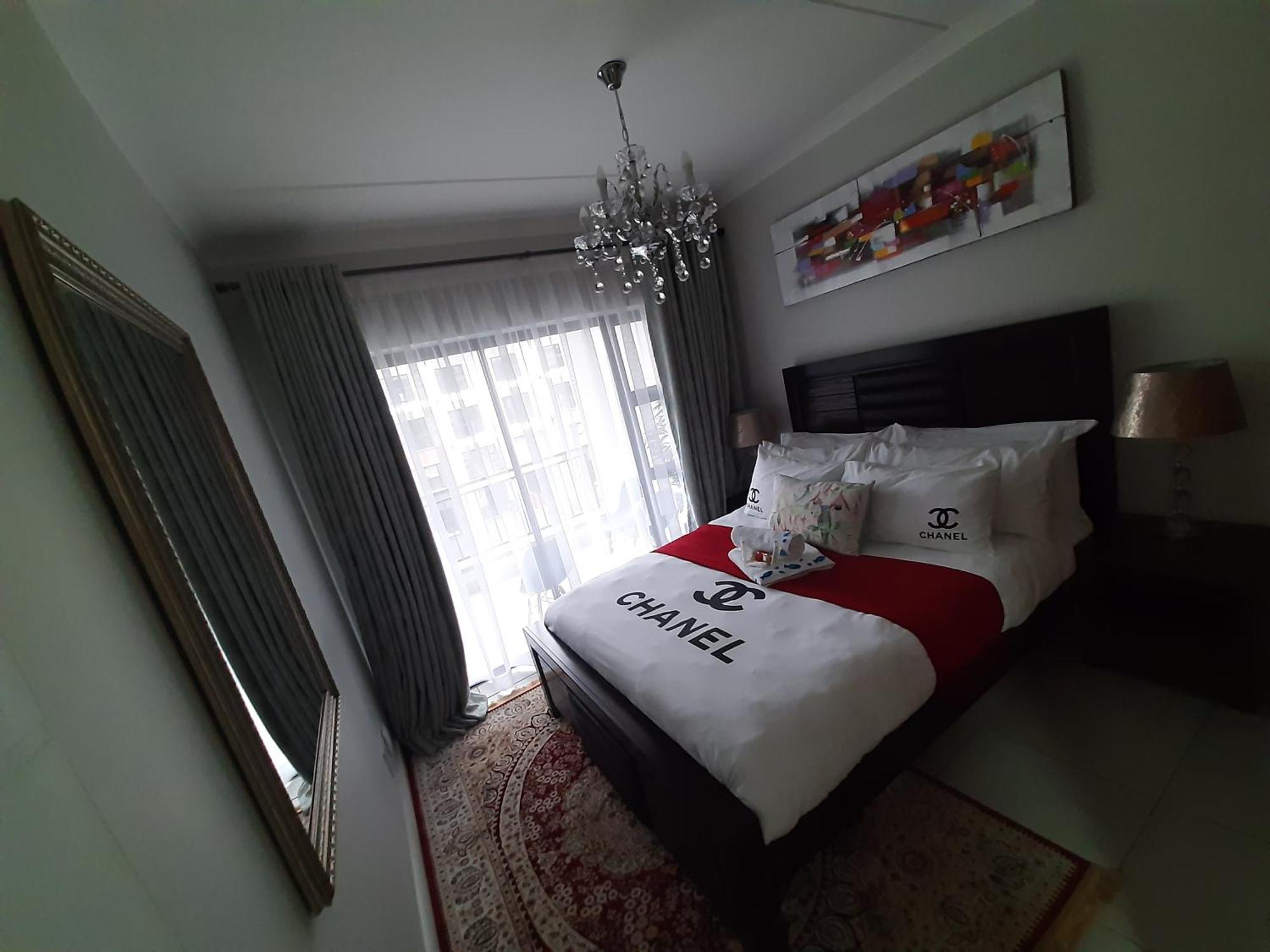The Blyde Crystal Lagoon Penthouse * Pretoria-Noord