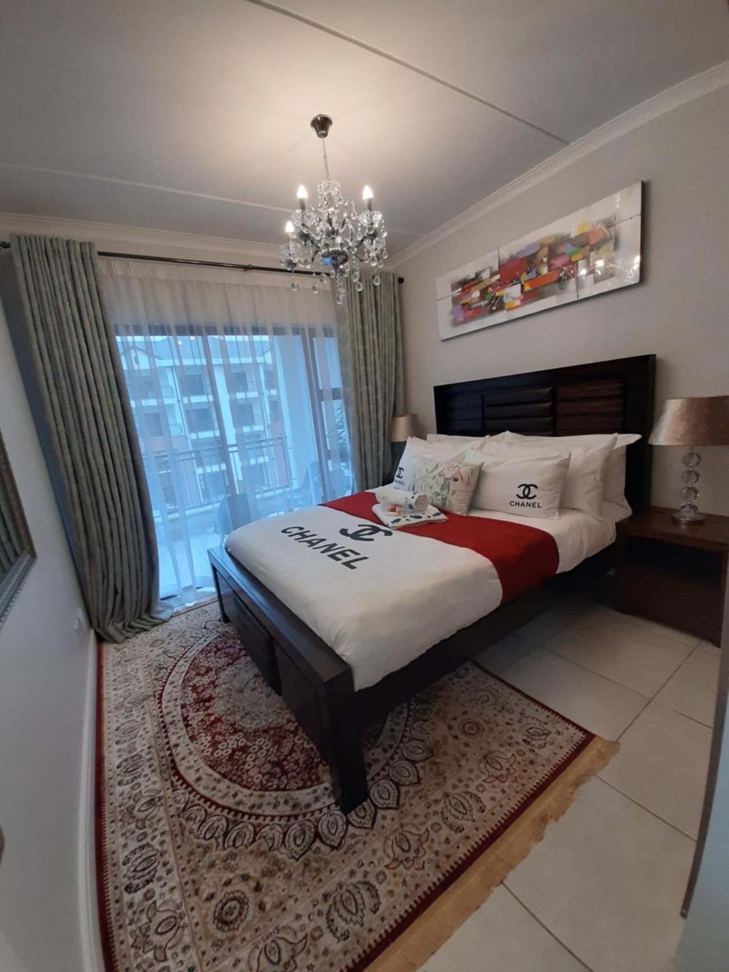 The Blyde Crystal Lagoon Penthouse * Pretoria-Noord